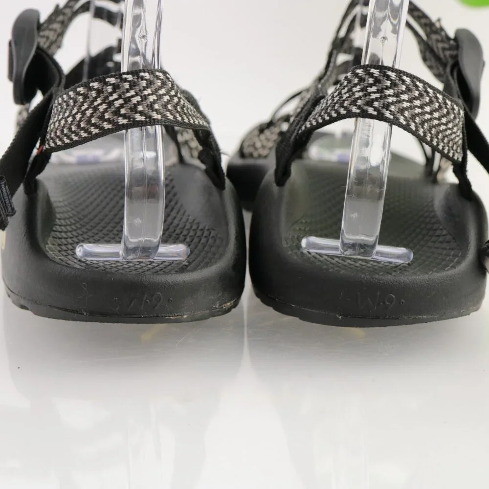 Chaco Womes ZX/2 Sandal Size 9 Black Strappy Toe Loop Adjustable Hike Trail Shoe